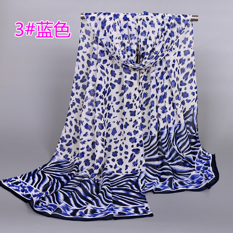 Wholesale knitted scarves leopard