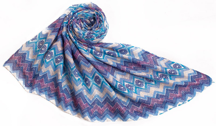Knitted silk scarf