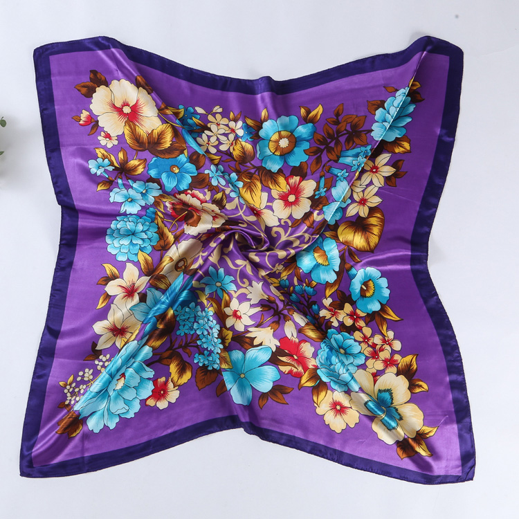 Square scarf for woman