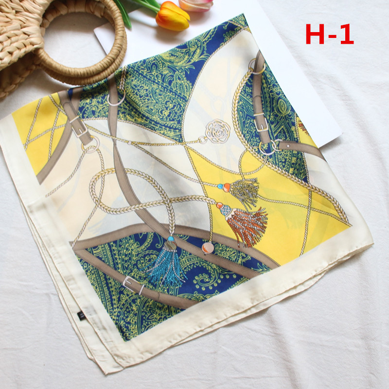 Printed retro wrapper wholesale square scarf