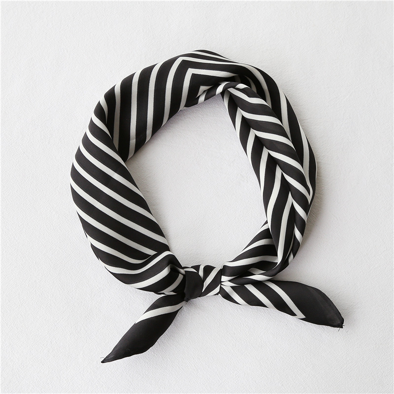 Occupation simple new small square scarf