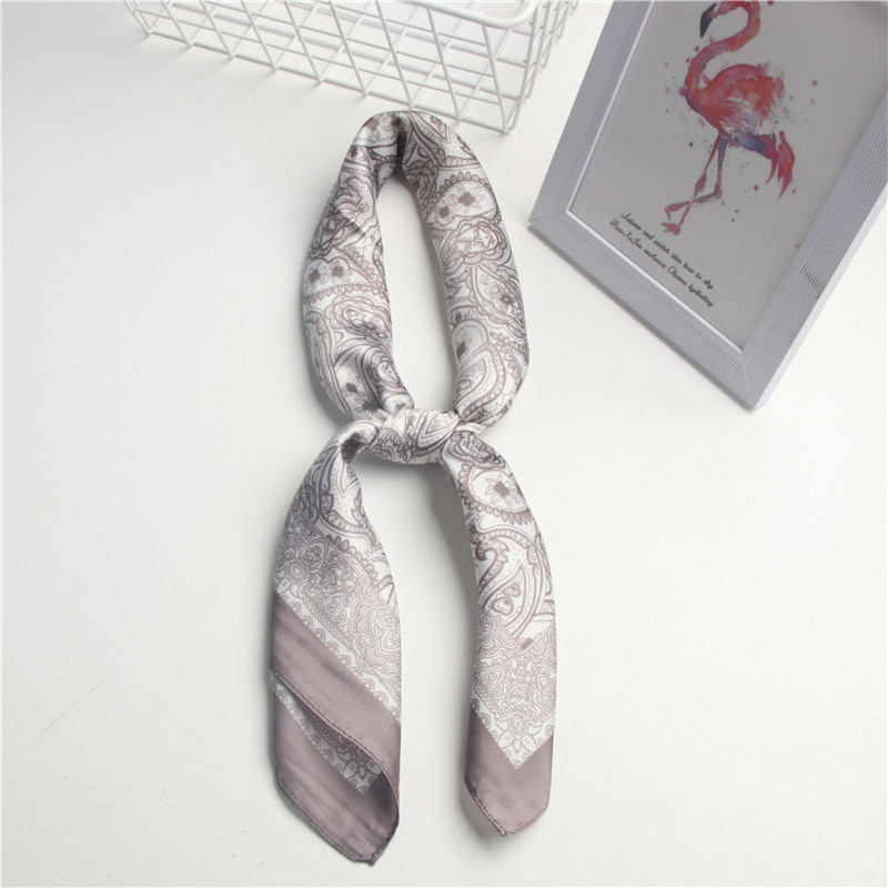 New fashion decorative square scarf