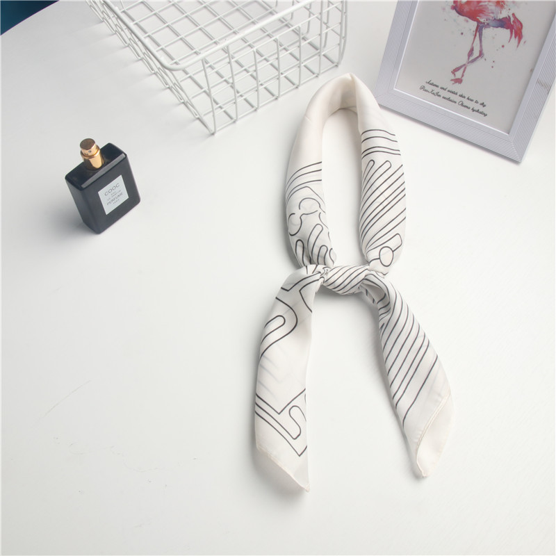 New fashion decorative square scarf