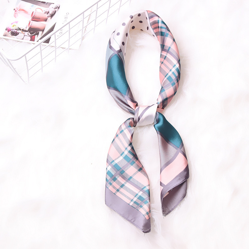 Polka dot lattice decoration square scarf