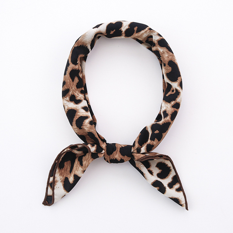 Leopard print retro square scarf wholesale