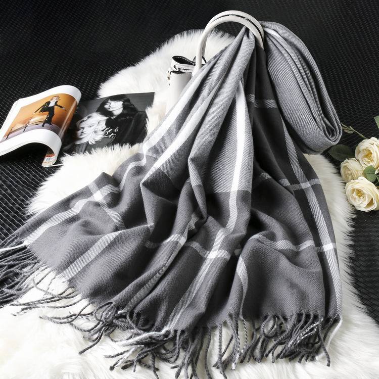 Vertical plaid cashmere scarf