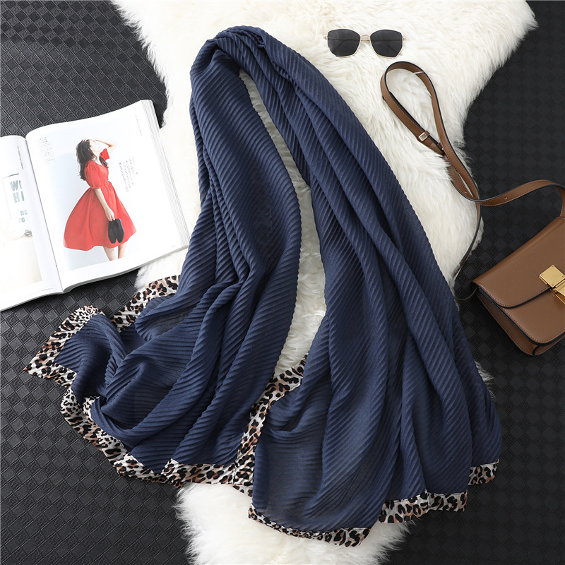 Fashion leopard print cotton and linen scarf