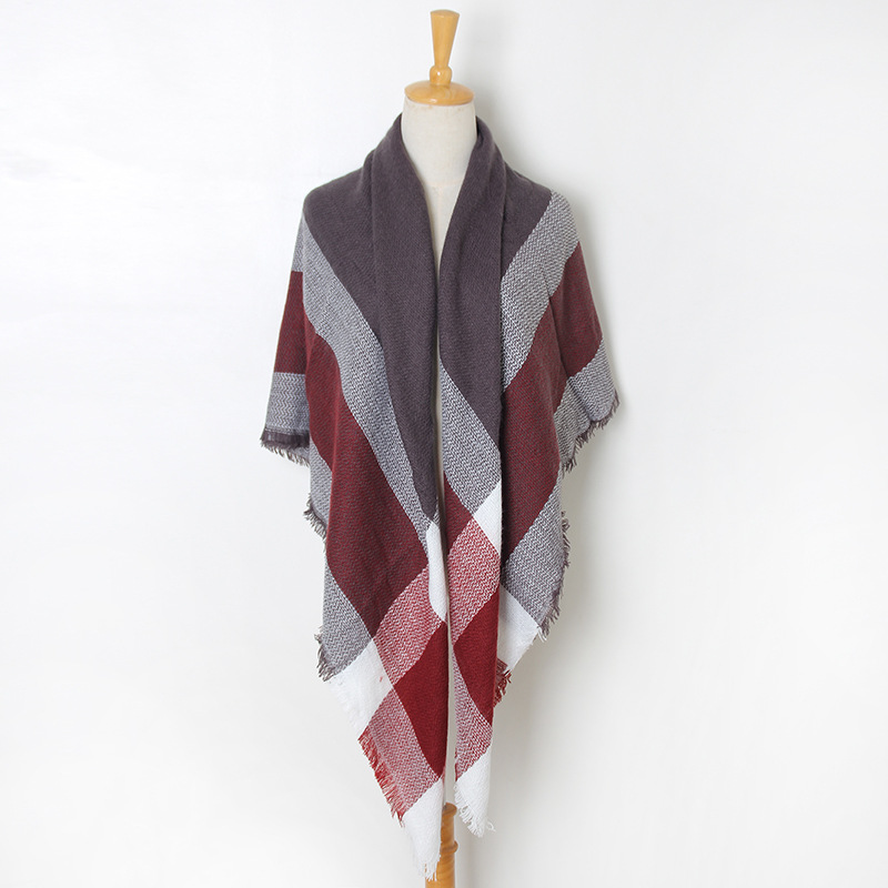 Fringed warm plaid scarf