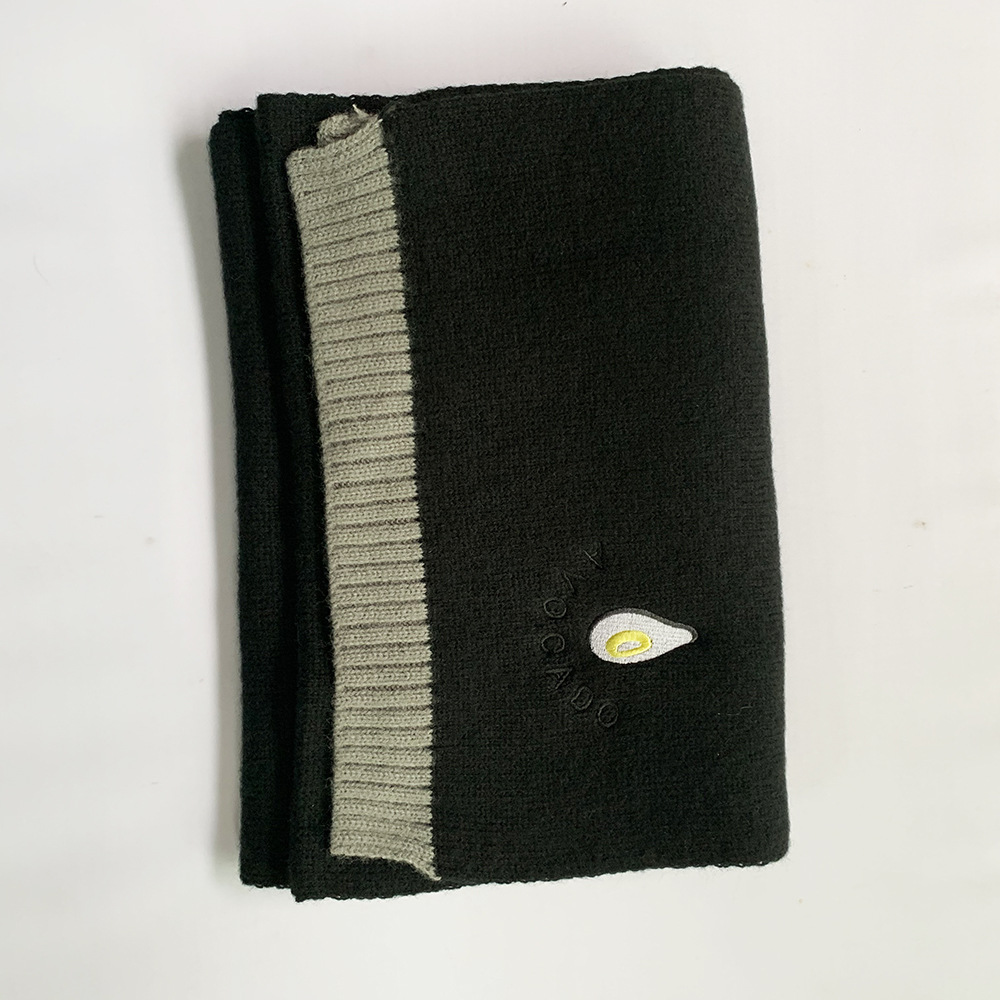 Avocado wool knitted scarf
