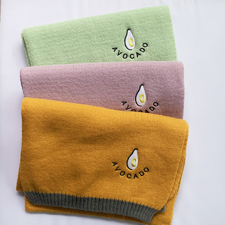 Avocado wool knitted scarf