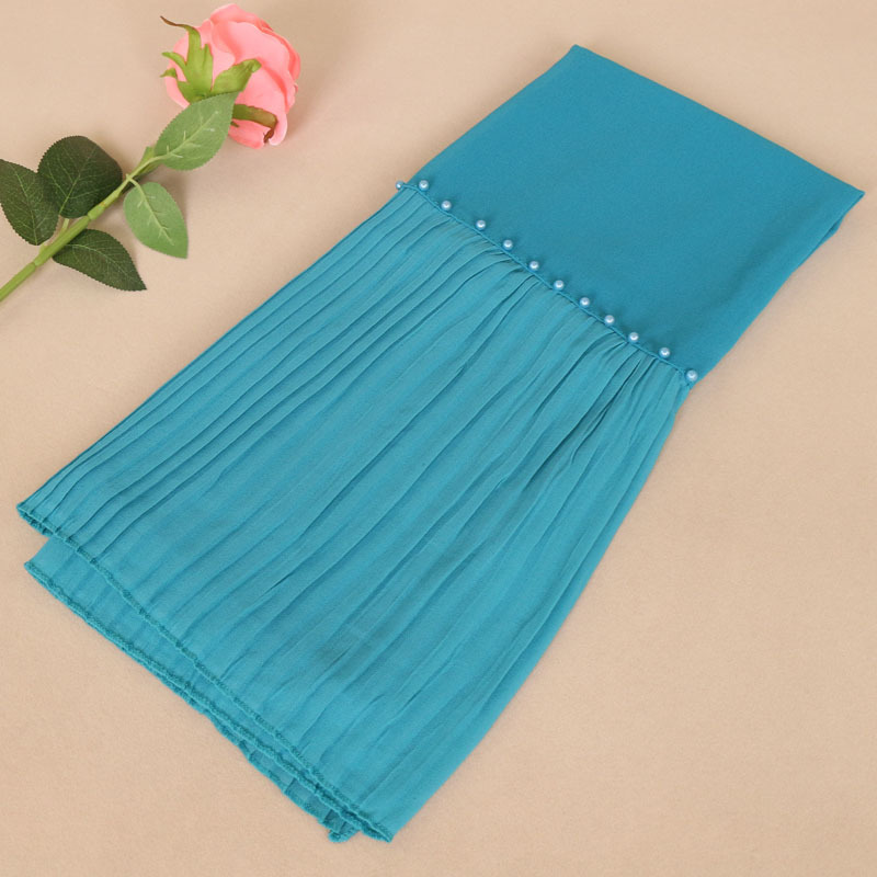 Ladies monochrome pleated headscarves wholesale
