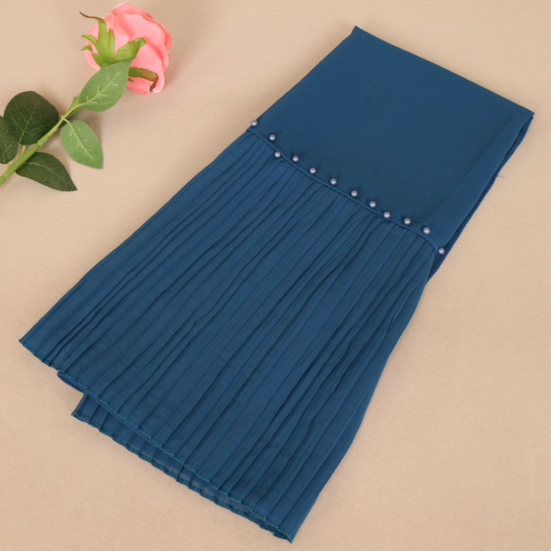 Ladies monochrome pleated headscarves wholesale