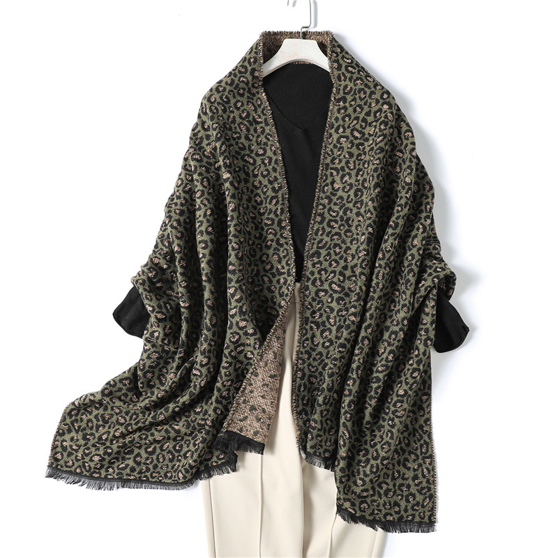 Leopard Print Thick Cashmere Scarf