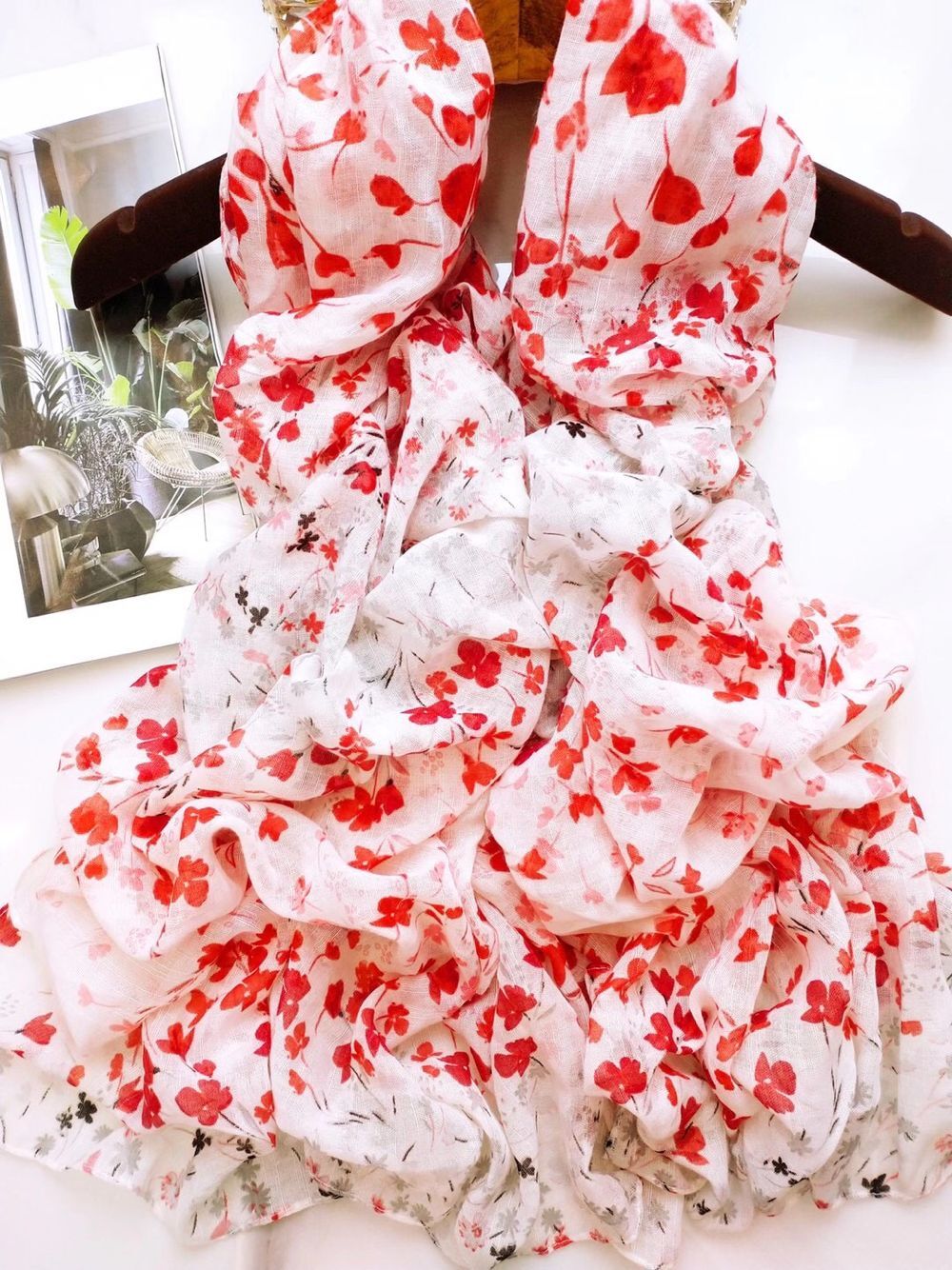 Zhejiang cotton printing scarf wholesale