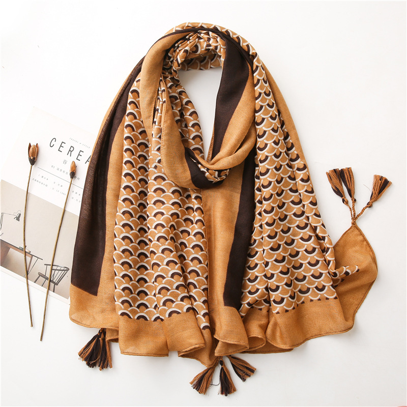 Color fish scale striped scarf wholesale