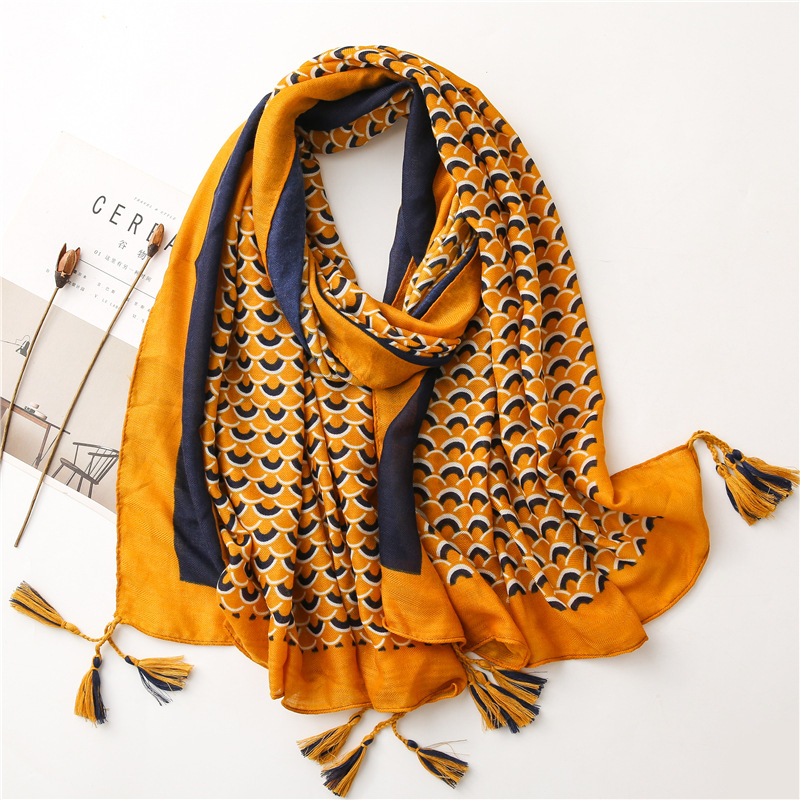 Color fish scale striped scarf wholesale