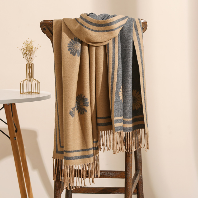 Deer pattern thick cheap scarf
