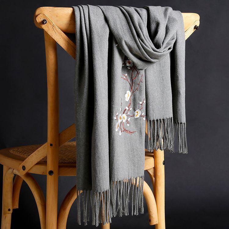 Winter thick pure color warm tassel cashmere scarf