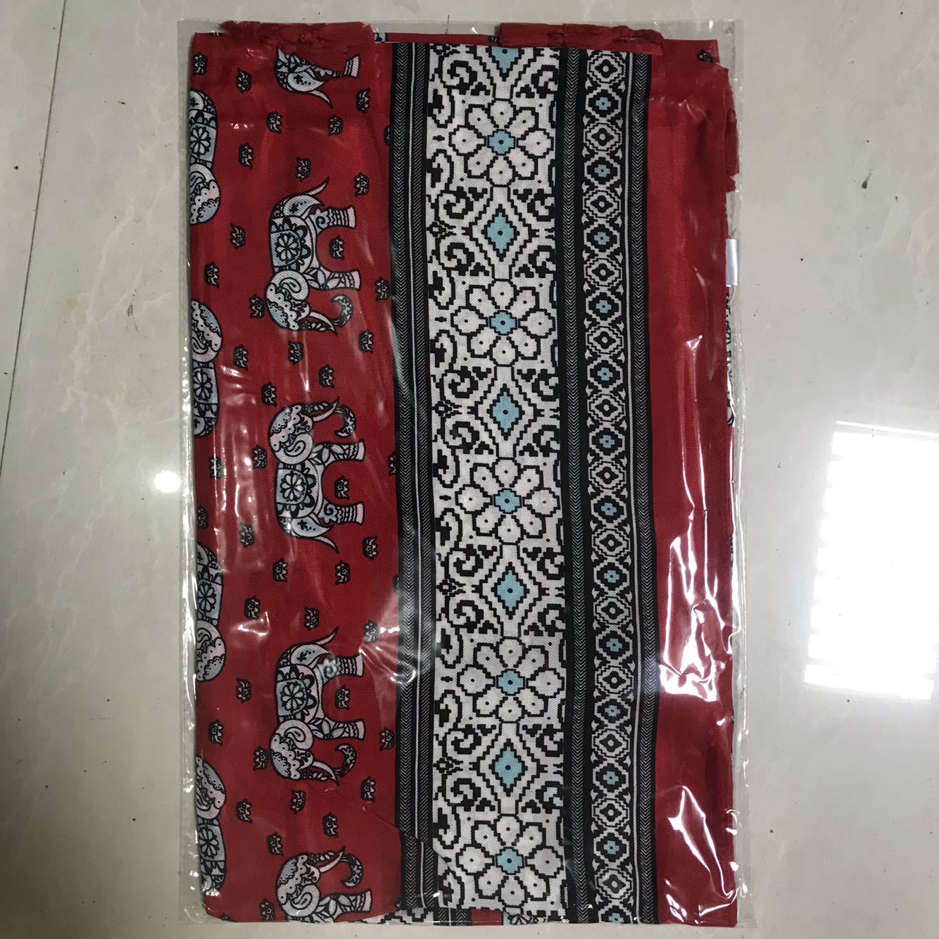 Cartoon fringed print scarf wholesale