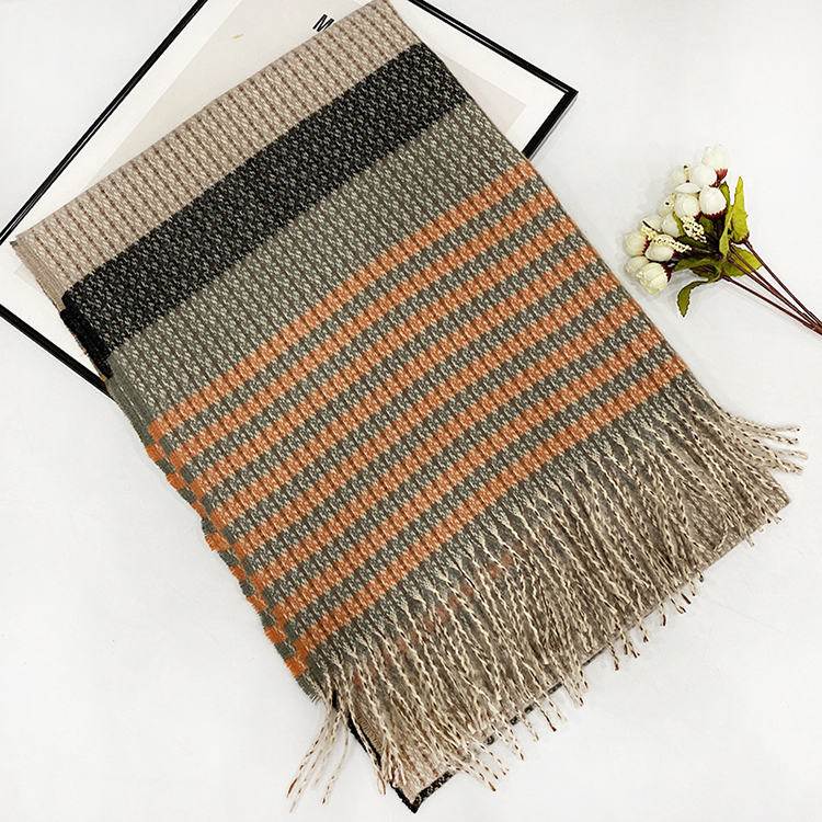 Wholesale thick warm plaid cashmere scarf