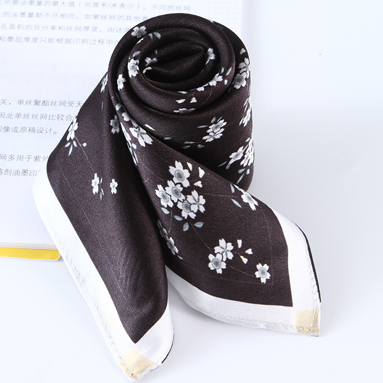 Flower pattern pure silk square scarf wholesale