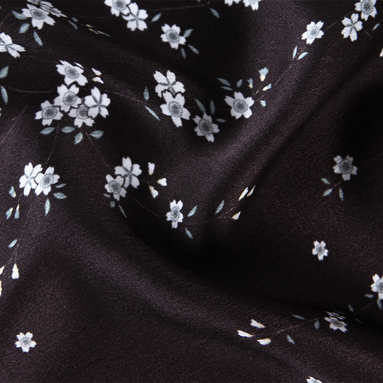 Flower pattern pure silk square scarf wholesale