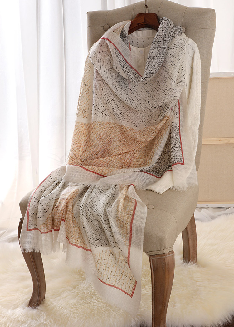Wholesale sunscreen geometric print 100% cashmere scarves