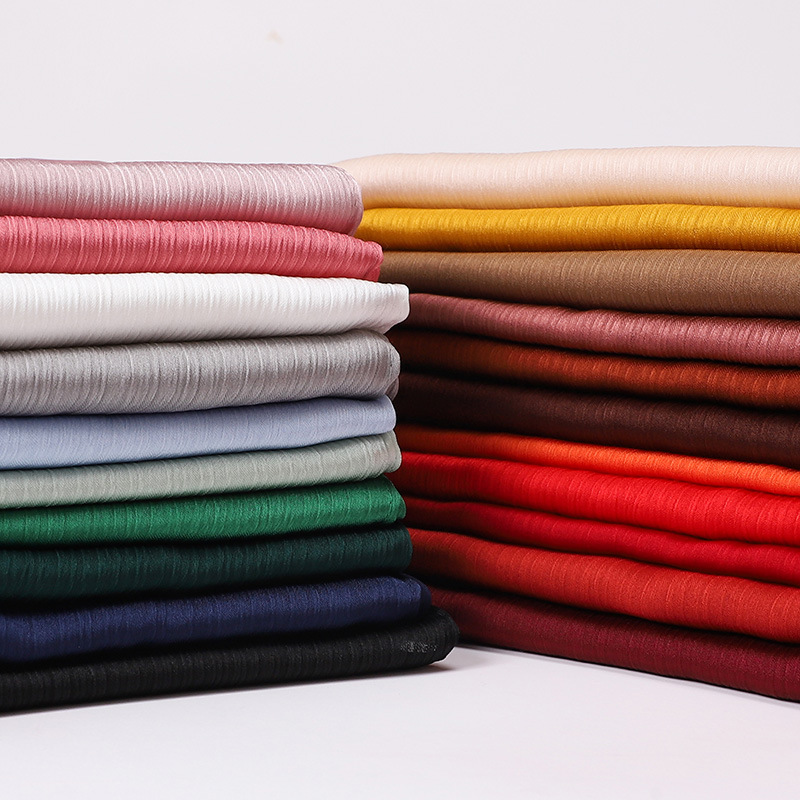 Wholesale scarf pearl chiffon wrinkle scarf breathable women scarf supplier