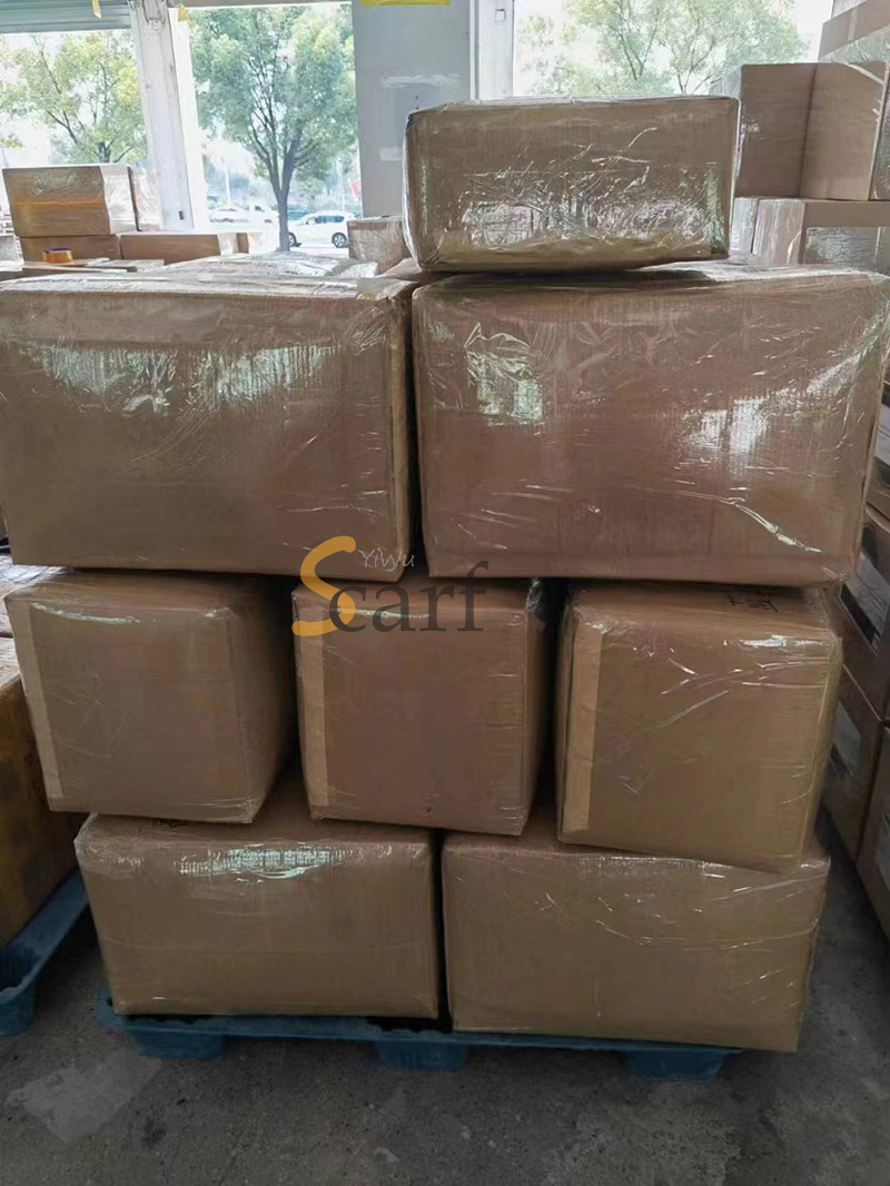 4500pcs faux cashmere scarf packed and shipped to Canadian customers