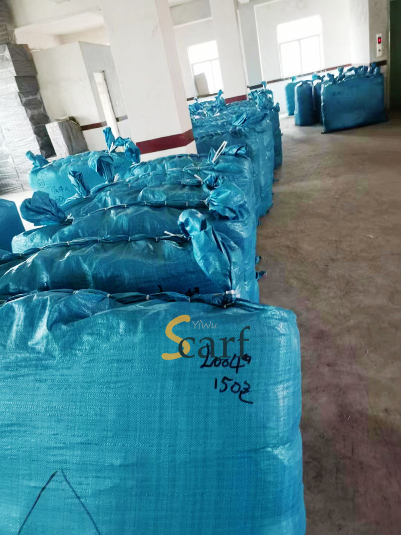 10000 Muslim hijab 60 colors scarf package sent to the United States