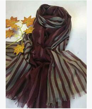 Female jacquard stripe scarf wholesale