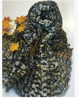 Female jacquard stripe scarf wholesale