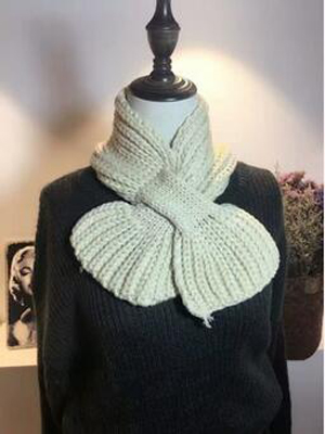 Small cross fish tail wool knitting scarf wholesale