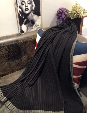 Female pleated color matching silk scarf wholesale
