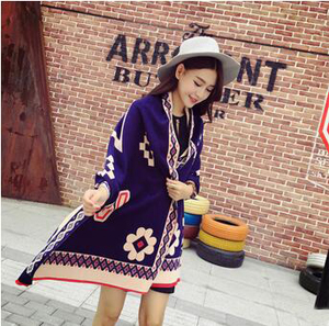 Female plum blossom design V alphabet imitation cashmere scarf wholesale