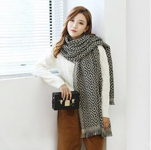 Geometry maze imitation cashmere scarf wholesale