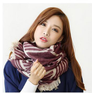 Geometric diamond hair fringed imitation cashmere scarf wholesale