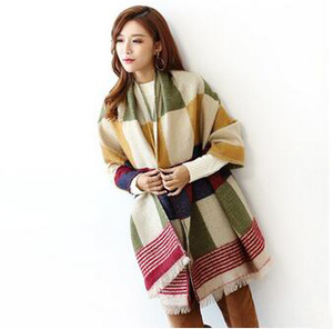 Female map stamp scarf wholesale