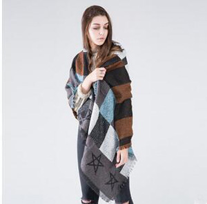 Female pentagram plaid scarves wholesale