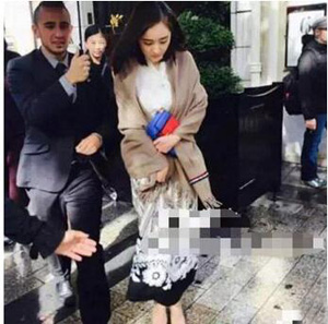 Thom Brown red white blue fashion scarf wholesale