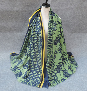 Ladies neck scarves