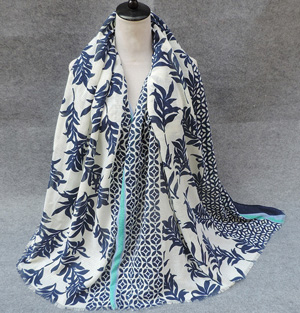 Ladies neck scarves
