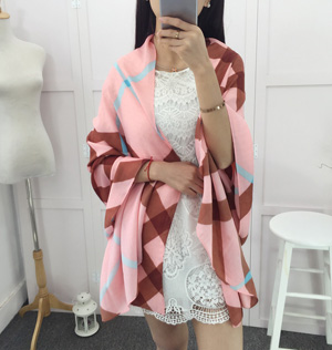 Women tartan scarves wholesale
