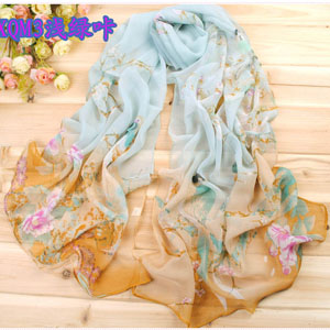 Summer beach sunscreen scarves
