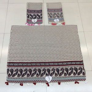Female cashew flowers on both sides cotton scarf wholesale