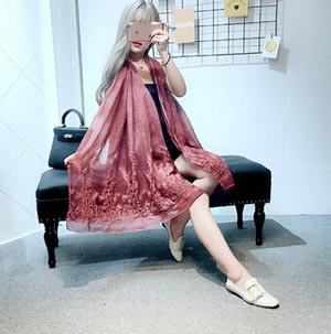 Pure color cotton linen ethnic wind bask embroidered scarf wholesale