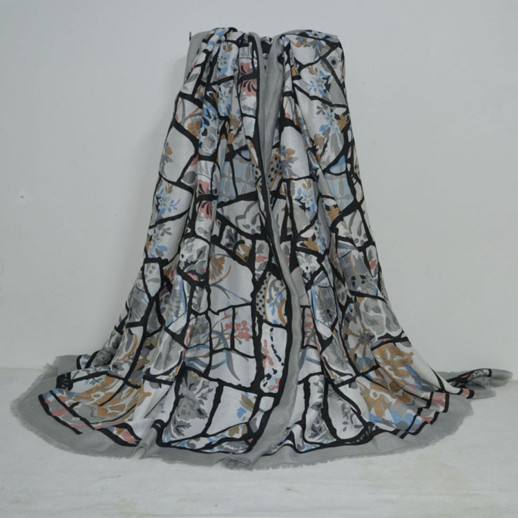 Female ink pattern scarf wholesale