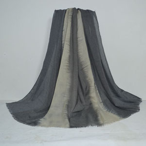 Female chromatic stripe  scarf wholesale