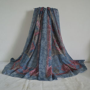 Female cross package design wool scarf wholesale