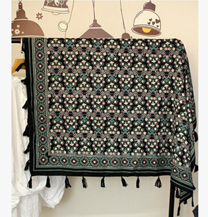 Tassel national wind travel female floral pattern shawls scarf wholesale